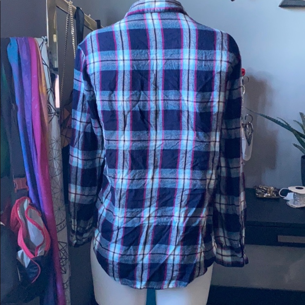 Flannel - Picture 2 of 4